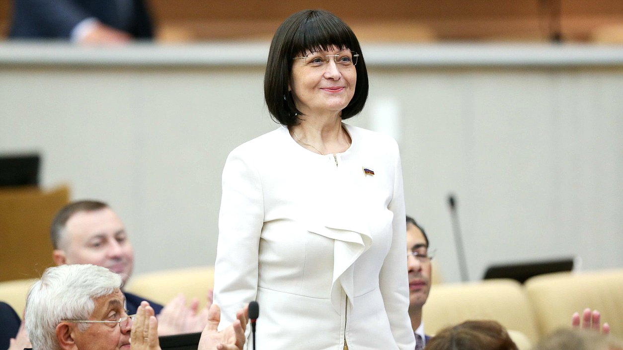 Член Комитета по бюджету и налогам Марина Беспалова