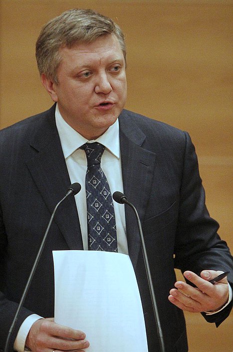 Лекция Дмитрия Вяткина, депутата Государственной Думы на тему "Опыт взаимодействия Государственной Думы и Конституционного Суда в рамках законодательного процесса".