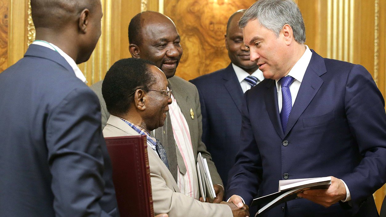Chairman of the State Duma Viacheslav Volodin and Chairman of Guinea's National Assembly Claude Kory Condiano