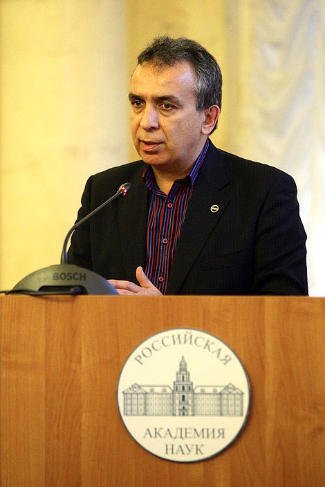 Расширенное заседание Совета Российского общества.Подведение итогов работы над концепцией преподавания отечественной историей. Рамиль Хайрутдинов