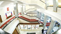Здание Государственной Думы лестница