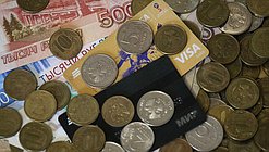 деньги монеты рубли карта кредит