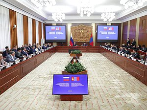 Первое заседание Комиссии по сотрудничеству Федерального Собрания РФ и Великого государственного Хурала Монголии