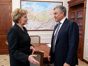 Chairman of the State Duma Viacheslav Volodin and leader of the Party of Socialists of the Republic of Moldova Zinaida Greceanîi
