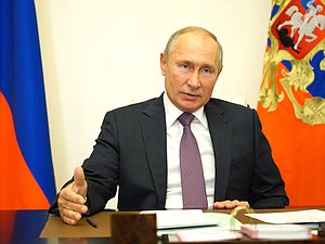 Президент РФ Владимир Путин на встрече с руководителями фракций ГД. Фото: kremlin.ru