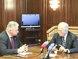 Председатель Государственной Думы Борис Грызлов встретился с председателем ФНПР Михаилом Шмаковым