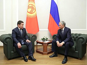 Chairman of the State Duma Viacheslav Volodin and Speaker of the Joǵorku Keńesh, Acting President of the Kyrgyz Republic Talant Mamytov