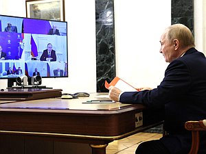 Совещание с постоянными членами Совета Безопасности (в режиме видеоконференции). Фото: kremlin.ru