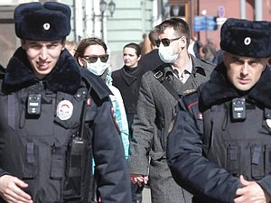маска карантин люди эпидемия полиция