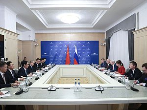 Встреча Первого заместителя Председателя Государственной Думы Ивана Мельникова с заместителем Председателя Постоянного комитета Всекитайского собрания народных представителей Ли Хунчжуном