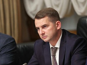 Chairman of the Committee on Labor, Social Policy and Veterans' Affairs Iaroslav Nilov