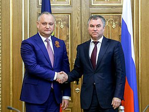 Председатель Государственной Думы Вячеслав Володин и Президент Республики Молдова Игорь Додон