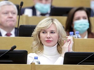 Член Комитета по труду, социальной политике и делам ветеранов Екатерина Стенякина