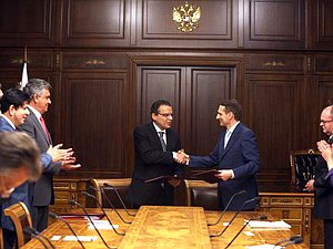 Председатель Государственной Думы Сергей Нарышкин провел встречу с делегацией Палаты депутатов Национального Конгресса Бразилии во главе с её Председателем Энрике Алвесом