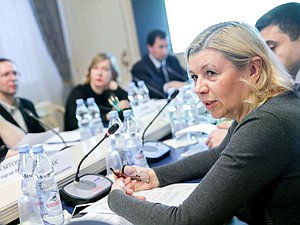 Член Комитета по культуре Наталья Пилюс