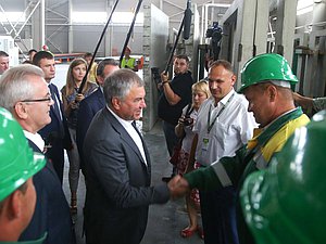 Председатель Государственной Думы Вячеслав Володин посетил домостроительный комбинат «Бетониум»