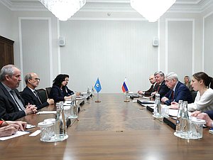 Мельников и Гонсалес