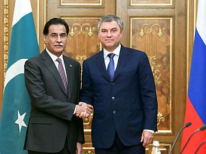 Встреча Председателя Государственной Думы Вячеслава Володина с председателем Национальной ассамблеи Исламской Республики Пакистан Сардаром Садиком