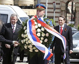 5 мая Председатель Государственной Думы Сергей Нарышкин прибыл с рабочим визитом в Республику Сербия (Белград)