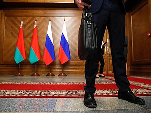 нейтральное флаги беларусь россия