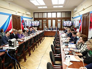 Заседание Комитета по охране здоровья с участием Министра здравоохранения РФ Михаила Мурашко