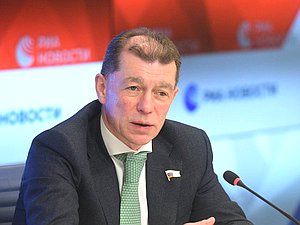 Председатель Комитета по экономической политике Максим Топилин