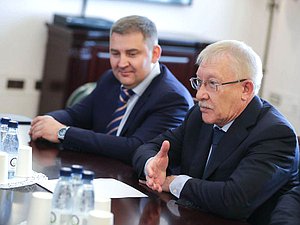 Председатель Комитета по контролю Олег Морозов и заместитель Председателя Комитета по контролю Дмитрий Ламейкин