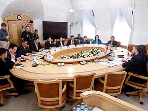 Саралиев и Таиланд