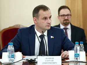 Председатель Комитета по охране здоровья Сергей Леонов