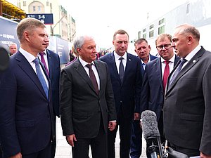 Председатель Государственной Думы Вячеслав Володин и генеральный директор – председатель правления ОАО «РЖД» Олег Белозеров