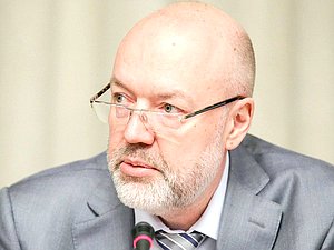 Chairman of the Committee on State Building and Legislation Pavel Krasheninnikov