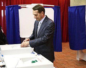 Председатель Государственной Думы Сергей Нарышкин проголосовал на выборах мэра Москвы