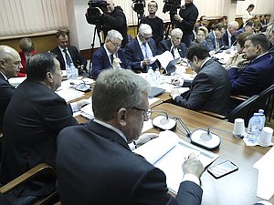 Заседание Комитета по бюджету и налогам