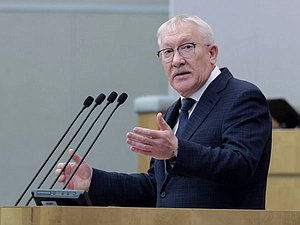 Председатель Комитета по контролю Олег Морозов