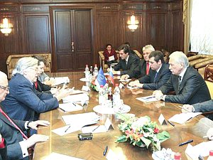 Состоялась встреча Председателя Государственной Думы Бориса Грызлова с содокладчиками Комиссии Парламентской ассамблеи Совета Европы (ПАСЕ) по мониторингу Гиорги Фрундой и Андреасом Гроссом