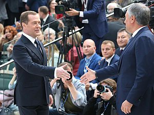 Председатель Правительства РФ Дмитрий Медведев и Председатель ГД Вячеслав Володин. Фото: пресс-служба Правительства РФ