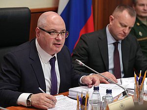 Председатель Комитета по вопросам собственности, земельным и имущественным отношениям Сергей Гаврилов