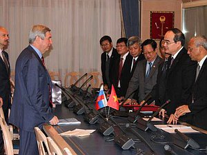 Иван Мельников встретился с Вице-премьером Правительства Вьетнама Нгуен Тхиен Ньяном