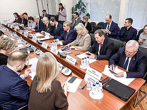 Расширенное заседание Комитета по науке и высшему образованию с участием Министра науки и высшего образования РФ Валерия Фалькова