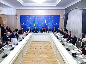 Заседание Межпалатной комиссии по сотрудничеству между Государственной Думой и Мажилисом Парламента Республики Казахстан