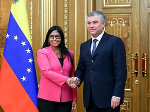 Chairman of the State Duma Viacheslav Volodin and Executive Vice President of the Bolivarian Republic of Venezuela Delcy Rodríguez