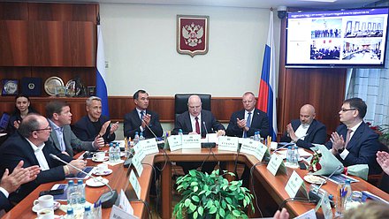 Заседание Комитета по вопросам собственности, земельным и имущественным отношениям