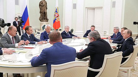 Встреча Президента Российской Федерации с руководителями фракций Государственной Думы.