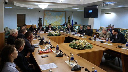 "Круглый стол" на тему  Замещение импорта: ключевое направление для подъёма экономики России.