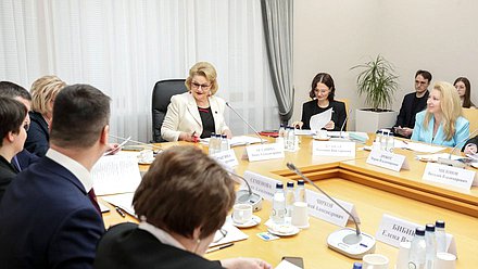 Заседание Комитета по вопросам семьи, женщин и детей