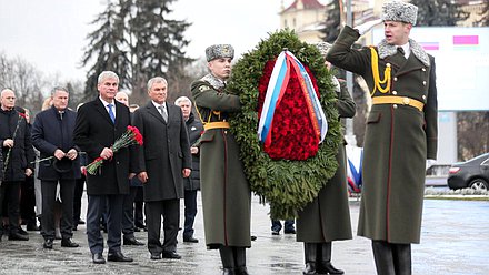 Председатель Государственной Думы Вячеслав Володин и Председатель Палаты представителей Национального собрания Республики Беларусь Владимир Андрейченко