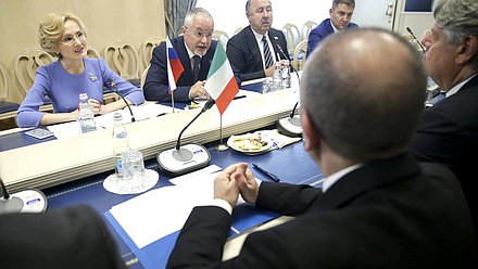 Встреча заместителя Председателя Государственной Думы Ирины Яровой с делегацией Комиссии по иностранным делам и вопросам миграции Сената Итальянской Республики