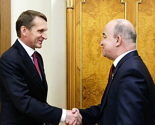 Встреча Председателя Государственной Думы Российской Федерации Сергея Нарышкина с Председателем Маджлиси намояндагон Маджлиси Оли (нижней палаты парламента) Республики Таджикистан Шукурджоном Зухуровым