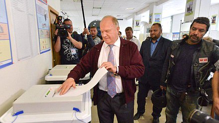 Председатель фракции КПРФ Геннадий Зюганов