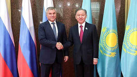 Chairman of the State Duma Viacheslav Volodin and Chairman of the Mazhilis of the Parliament of the Republic of Kazakhstan Nurlan Nigmatulin